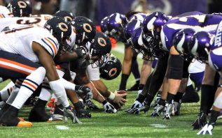 Monday Night Football: Vikings @ Bears Preview, Odds & Betting Lines